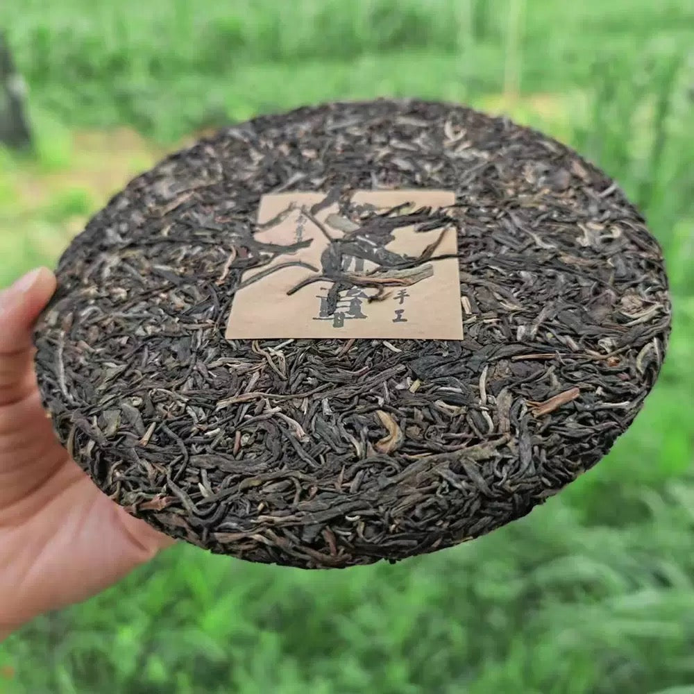 陳年老班章普洱生茶2015年布朗山古树生茶饼茶
